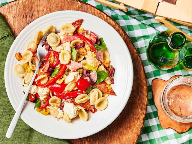 PASTA SALAD PLATE